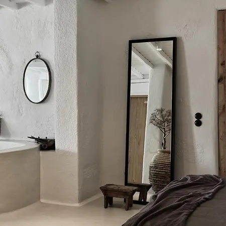 Nomad Mykonos - Small Luxury Of The World 5* Καλό Λιβάδι