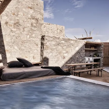 Nomad Mykonos - Small Luxury Of The World 5*