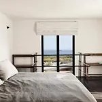 Ξενοδοχείο Nomad Mykonos - Small Luxury Of The World Καλό Λιβάδι