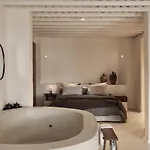 酒店 Nomad Mykonos - Small Luxury Of The World 凯勒里瓦迪
