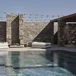 Nomad Mykonos - Small Luxury Of The World Ξενοδοχείο 5*