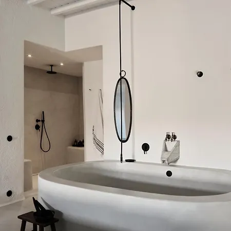 Nomad Mykonos - Small Luxury Of The World 칼로 리바디