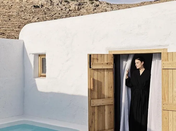 酒店 Nomad Mykonos - Small Luxury Of The World 凯勒里瓦迪