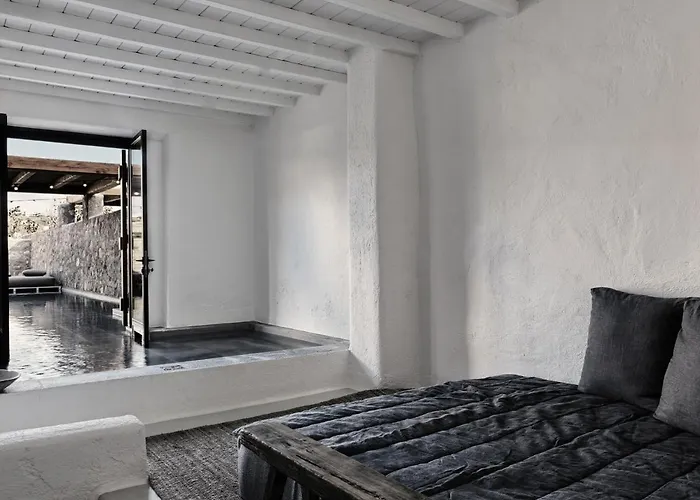 Nomad Mykonos - Small Luxury Of The World 凯勒里瓦迪