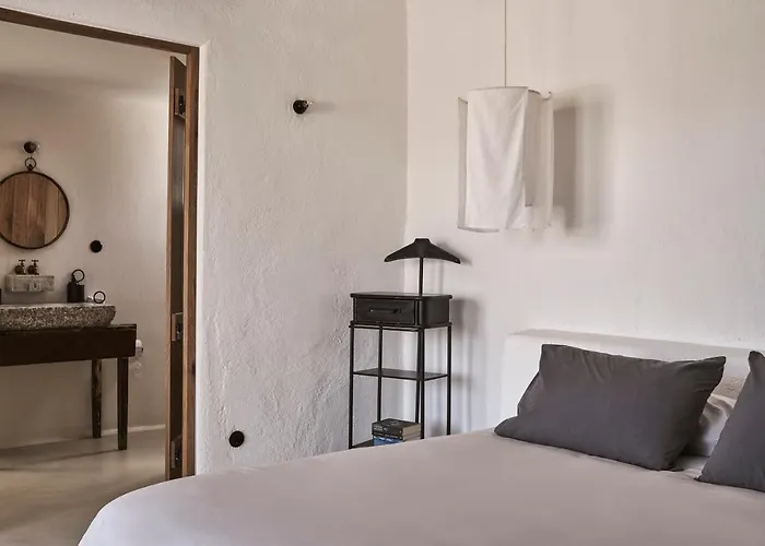 Nomad Mykonos - Small Luxury Of The World