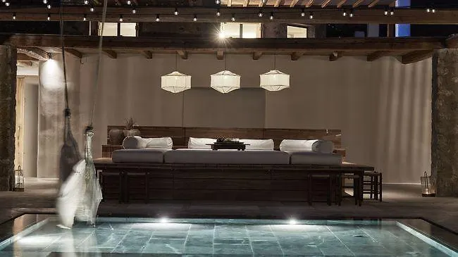 Nomad Mykonos - Small Luxury Of The World 5* 凯勒里瓦迪